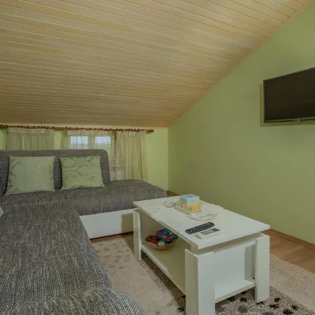 Apartment Jukic - Kst135 By Interhome Kastelir