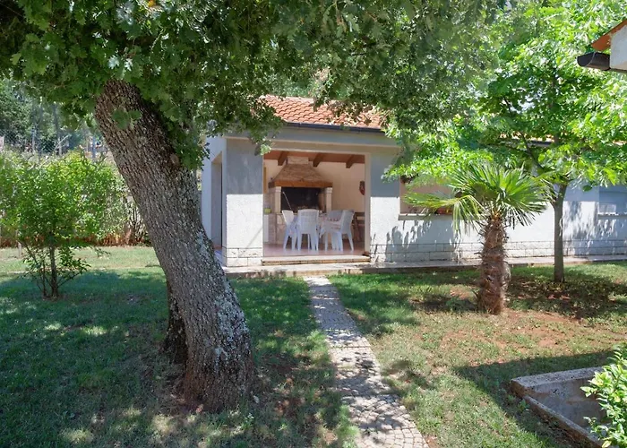 Jukic-1 By Interhome Appartement Kaštelir